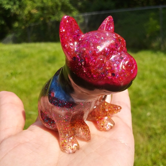 🐕SOLD🐕 Cute Frenchie Bulldog Resin Art Cute Sparkles Gift Shiny Handmade - Picture 13 of 15